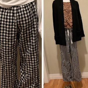 Gingham black & white pajama pants size small